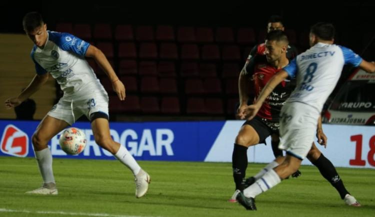 Imagen de FÚTBOL ESPECTÁCULO EN SANTA FE