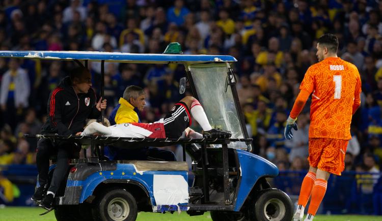 Imagen de La historia detrás del gran gesto de Agustín Rossi con Rodrigo Aliendro en el Superclásico