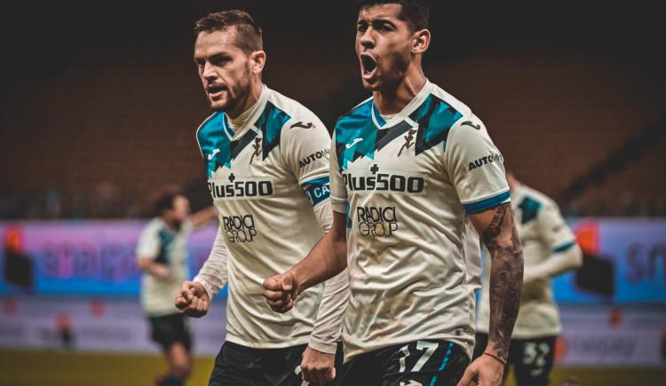 Imagen de CON UN GOL DE CRISTIAN ROMERO, ATALANTA DETUVO A MILAN