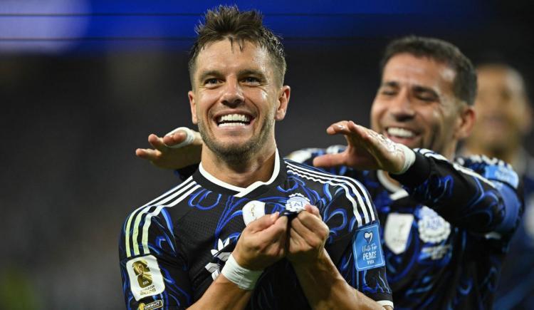 Imagen de Todos los jugadores argentinos que debutaron con gol en un Mundial