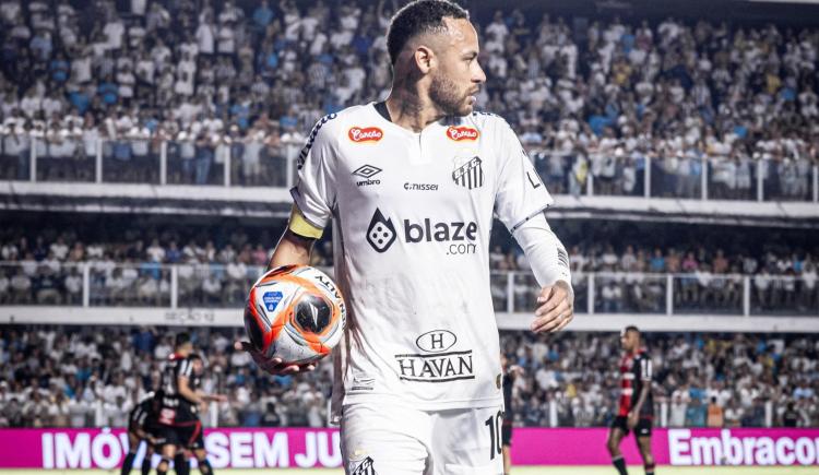 Imagen de La fuerte queja que lanzó Neymar en su regreso al fútbol brasileño
