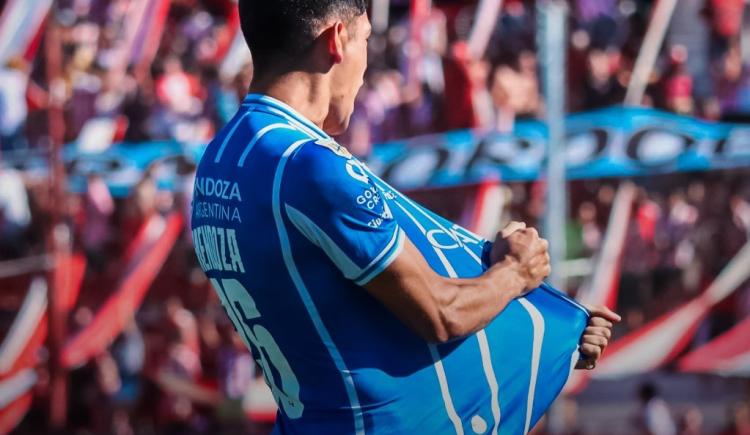 Imagen de Godoy Cruz ganó en Córdoba y cerró el año con una sonrisa