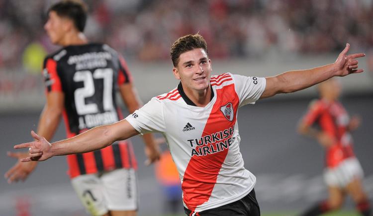 Imagen de GUARDIOLA, EL ELOGIO A JULIÁN ÁLVAREZ Y LA COMPARACIÓN CON UN GOLEADOR TOP DE LA PREMIER