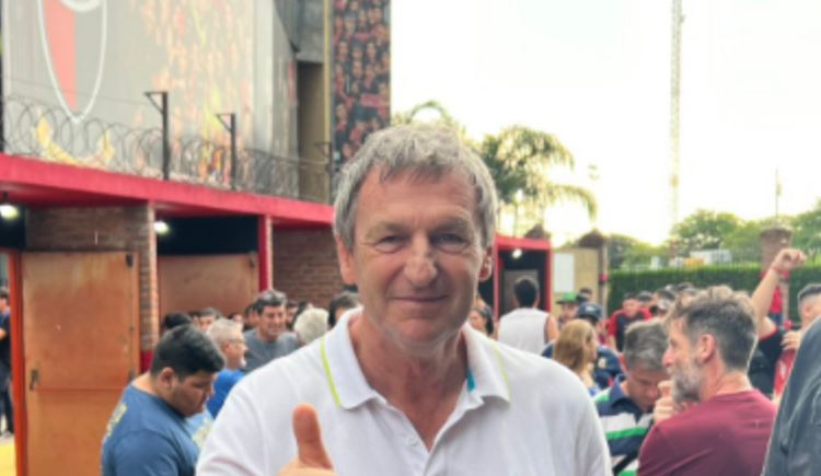 Imagen de Víctor Godano: el presidente con el que Colón buscará volver a primera