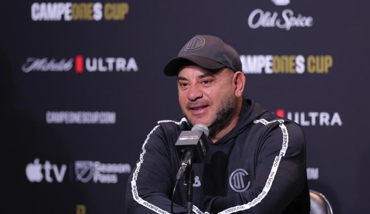 Imagen de Todos los títulos de la carrera de Antonio Mohamed