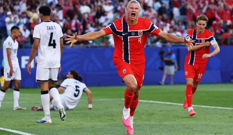 Imagen de Erling Haaland guió a Noruega en su debut triunfal en el Mundial