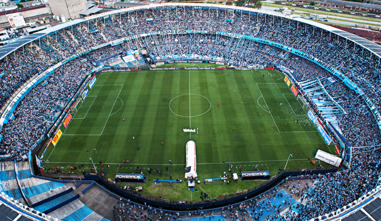 Imagen de Racing jugará con público frente a River en el Cilindro: Aprevide le levantó la sanción