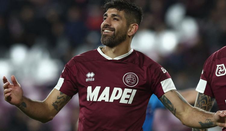 Imagen de Leandro Díaz se despidió de Lanús y seguiría en el fútbol argentino