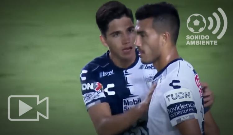 Imagen de Increíble autogol de Gustavo Cabral