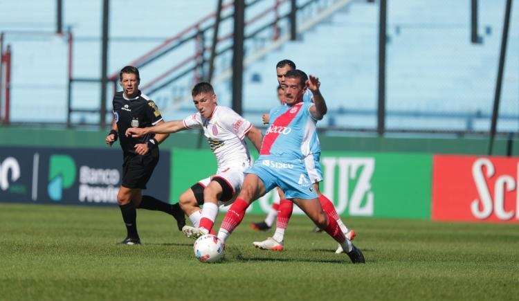 Imagen de Resumen: Barracas le ganó 1 a 0 a Arsenal