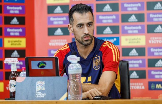 Imagen de Busquets: "Argentina armó un gran grupo humano para el Mundial"