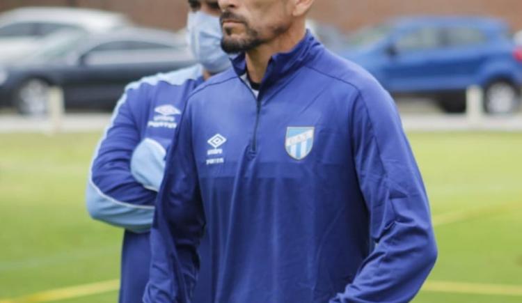 Imagen de GUIÑAZÚ PUSO EN MARCHA SU CICLO EN ATLÉTICO TUCUMÁN