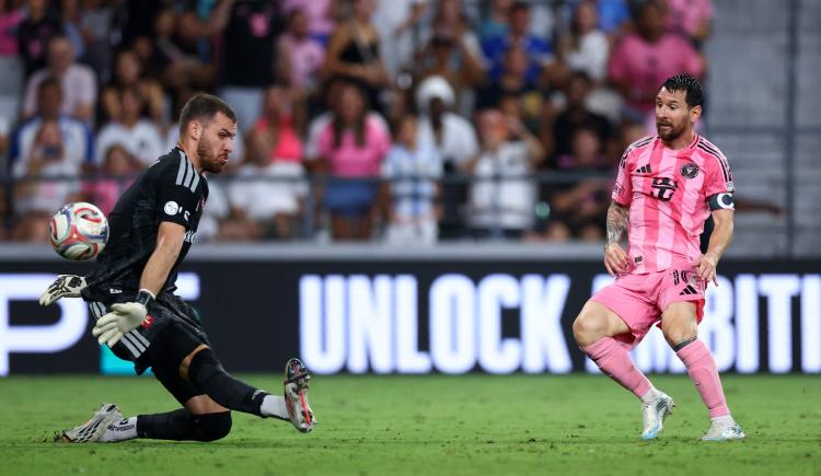 Imagen de Messi convirtió y festejó con dedicatoria, pero Inter Miami volvió a perder