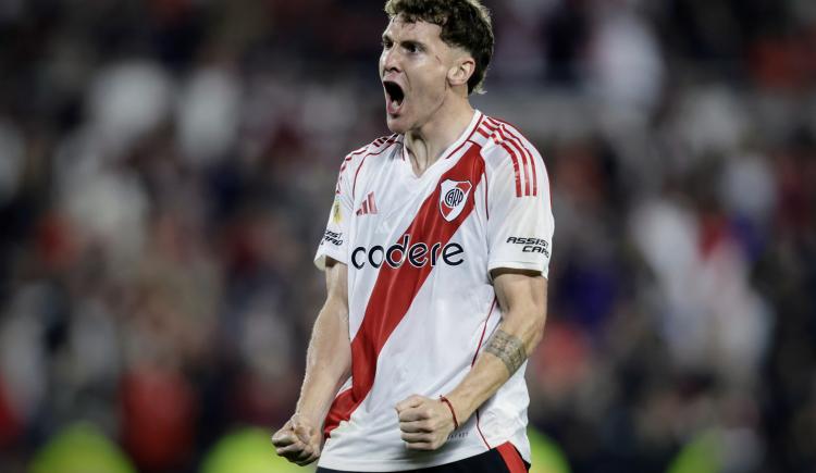 Imagen de Facundo Colidio cerró la goleada de River