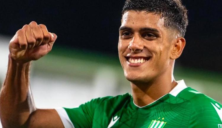 Imagen de El pibe de River que sí pensó que "era por ahí", fue a Banfield y es el goleador del campeonato