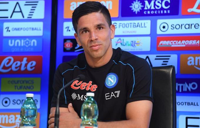 Imagen de Gio Simeone: "Todo argentino sueña llegar al Napoli donde jugó Diego”