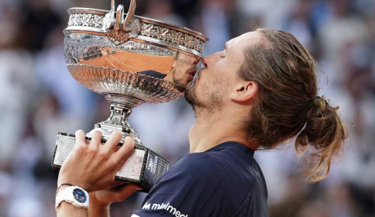 Imagen de Nuevo MoZquetero en París: Zverev ganó Roland Garros y levantó su primer Grand Slam