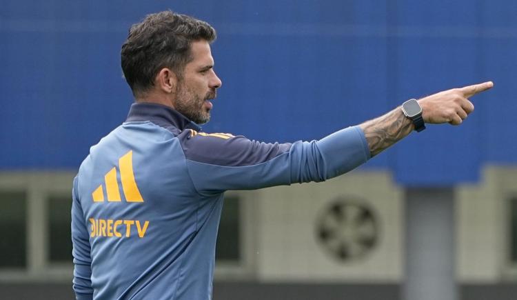Imagen de Pensamiento lateral: la duda que maneja Gago en Boca de cara a Estudiantes