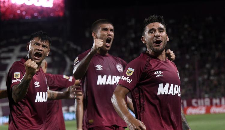 Imagen de Lanús venció a Sarmiento y consiguió el primer triunfo de la era Pellegrino