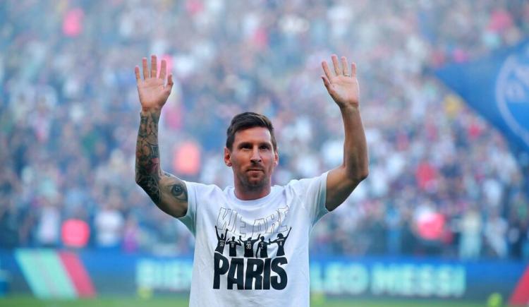 Imagen de París cruza los dedos para tener a Messi
