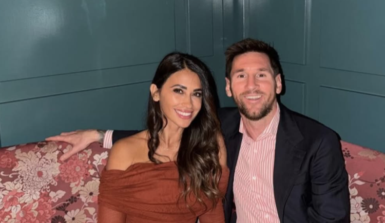 Imagen de El Diez, un diez en el amor: regalo gigante de Messi a Antonela por San Valentín