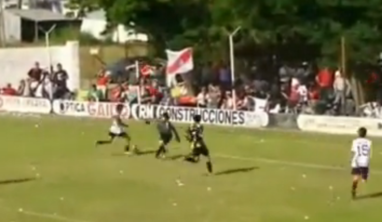 Imagen de El golazo maradoniano de un joven argentino que se hizo viral