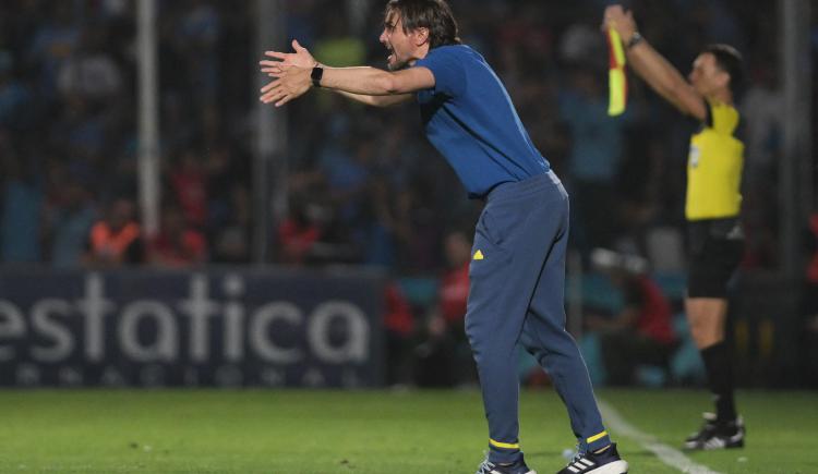 Imagen de Diego Martínez presentó la renuncia y no es más el DT de Boca