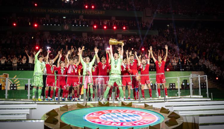 Imagen de Bayern Múnich goleó a Stuttgart y recuperó el título de la Copa de Alemania
