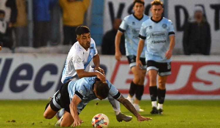 Imagen de Primera Nacional: Belgrano empató y se mantiene en lo más alto