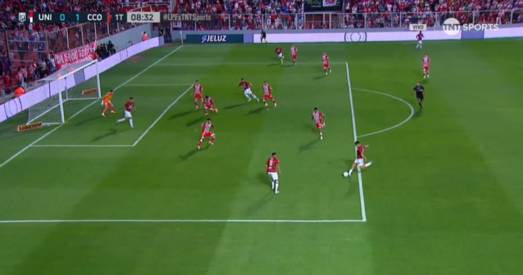 Imagen de Qué dice el protocolo VAR sobre el offside que reclamó Unión