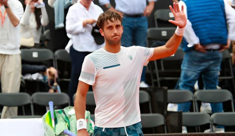 Imagen de Se le escapó: Tomás Etcheverry tuvo un match point pero cayó en la final de Lyon