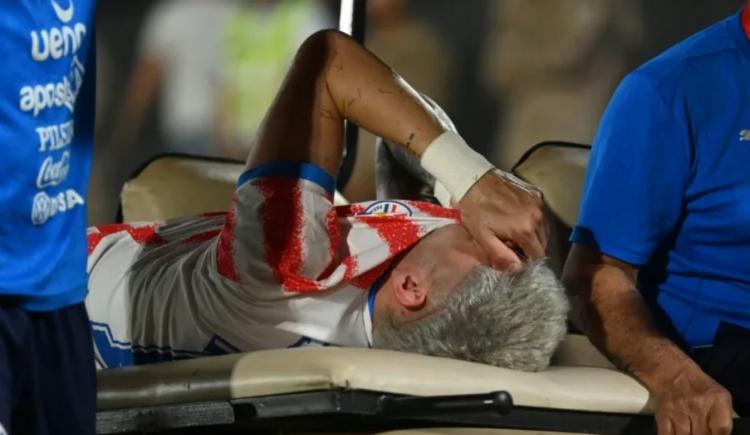 Imagen de Alarma en Paraguay: Julio Enciso y una lesión que mantiene en vilo al equipo de Gustavo Alfaro