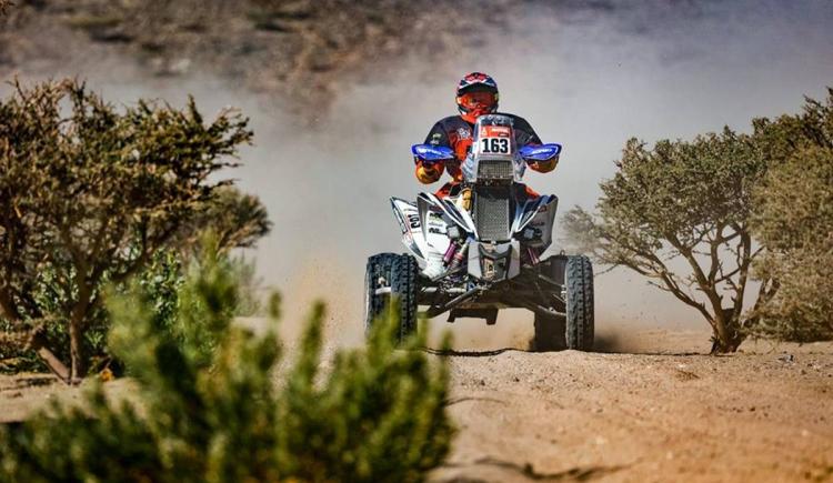 Imagen de RALLY DAKAR: BUENA ACTUACIÓN DE PABLO COPETTI Y LUCIO ÁLVAREZ