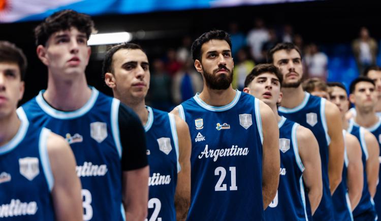 Imagen de Argentina debutó con el pie derecho en la Americup
