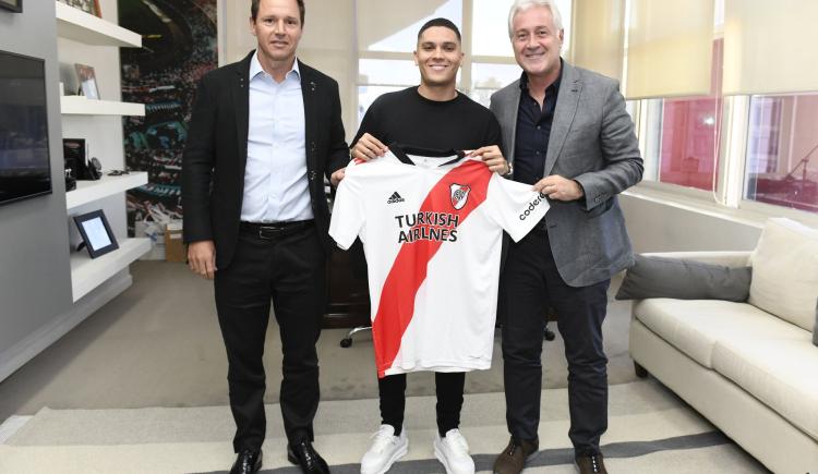 Imagen de PATANIAN ANALIZÓ EL MERCADO DE PASES DE RIVER