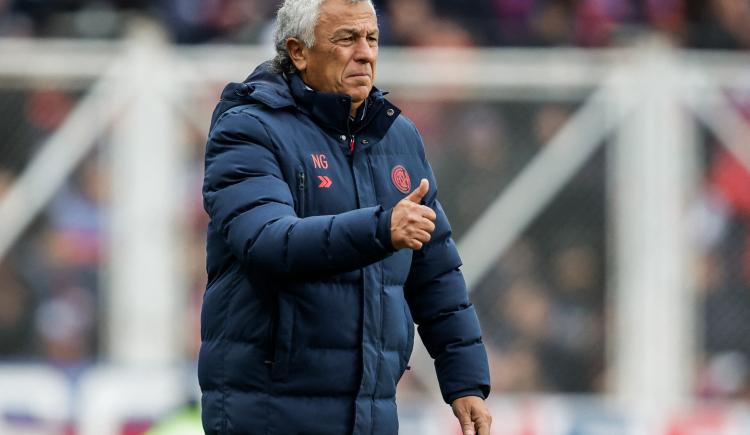 Imagen de Boca y River se lo disputaban y ahora será refuerzo de San Lorenzo por pedido de Pipo Gorosito
