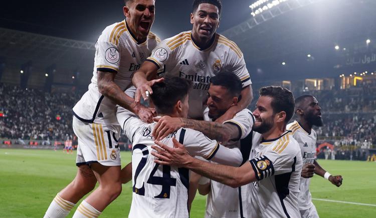 Imagen de En un partidazo, Real Madrid ganó el clásico y es finalista