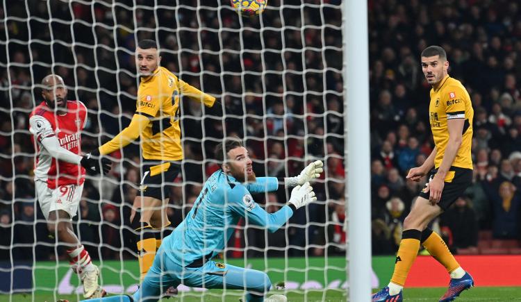 Imagen de AGÓNICA REMONTADA DE ARSENAL ANTE WOLVES