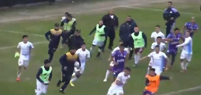Imagen de Dura sanción para el jugador de Sacachispas que agredió a uno de Dock Sud