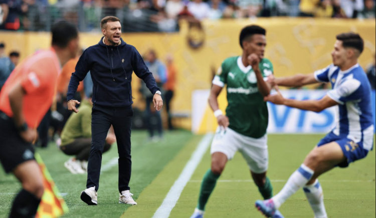 Imagen de La justificación de Anselmi que despertó polémica en Porto tras el empate con Palmeiras