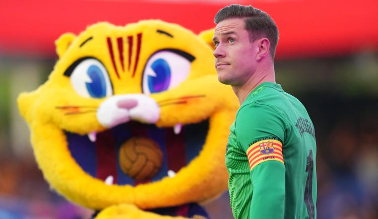 Imagen de Continúa el calvario de Ter Stegen: se lesionó y fue desafectado de la Supercopa