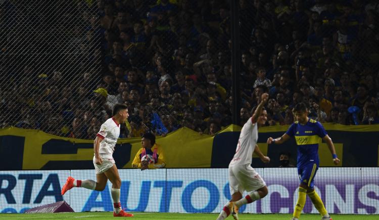 Imagen de MATÍAS COCCARO, EL GOLEADOR Y EL TALISMÁN DE HURACÁN