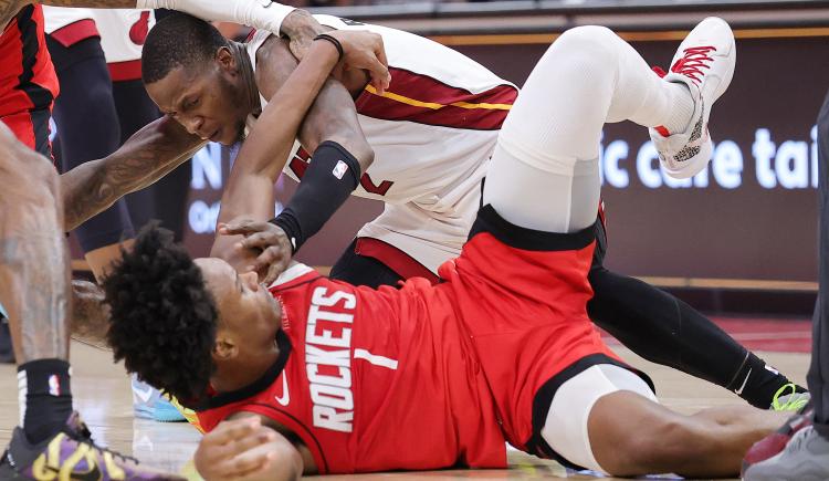 Imagen de Escándalo en la NBA: otra batalla campal que terminó con siete expulsados