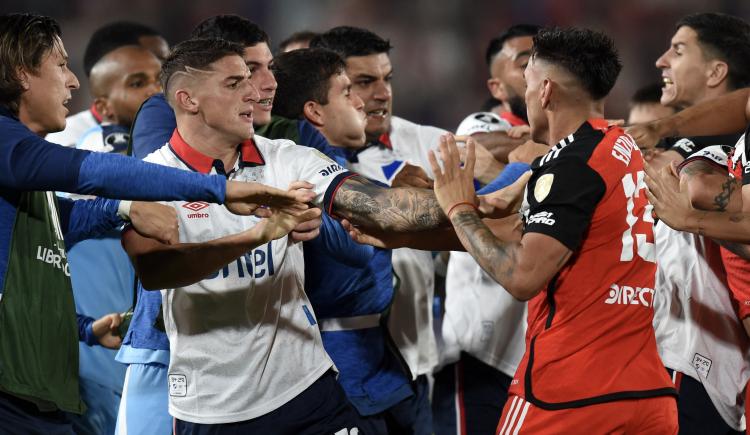 Imagen de El audio de las polémicas entre Nacional y River: "No me cierra para roja"