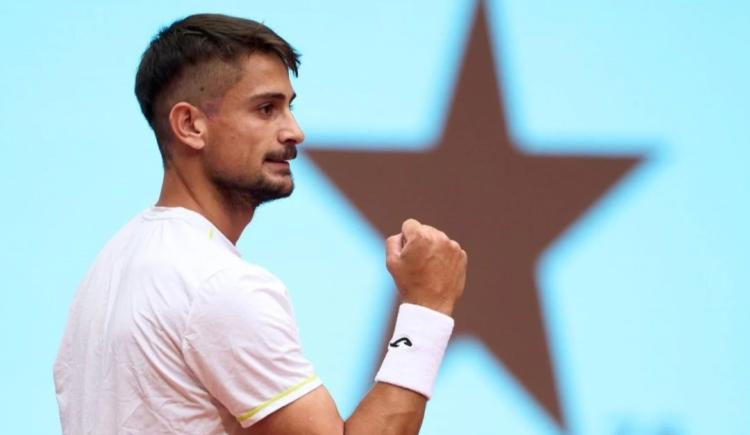 Imagen de Mariano Navone y un debut poético en los Juegos Olímpicos