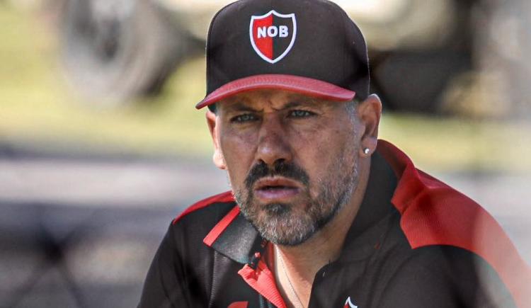 Imagen de Fuertes bombas de Cristian Fabbiani contra Lucas Bernardi y los grandes ídolos de Newell's