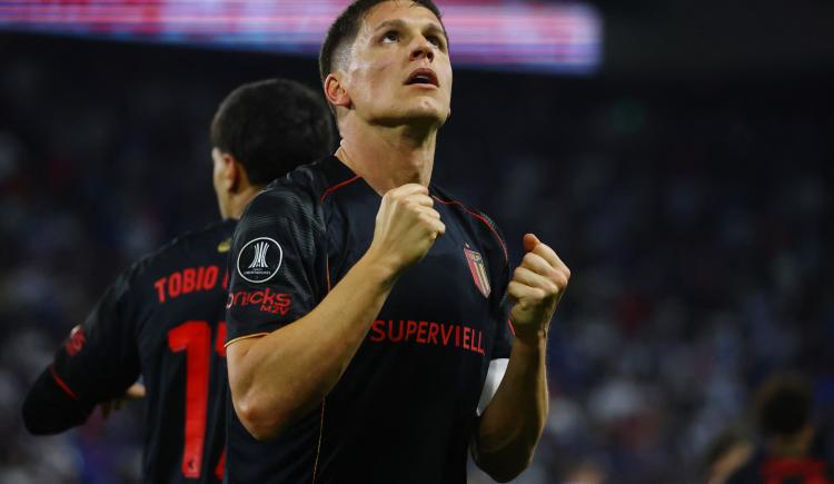 Imagen de Cómo quedó Guido Carrillo en la tabla de goleadores de la historia de Estudiantes