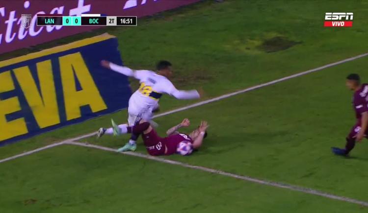 Imagen de El reclamo de todo Boca: ¿Hubo penal de Troyansky?