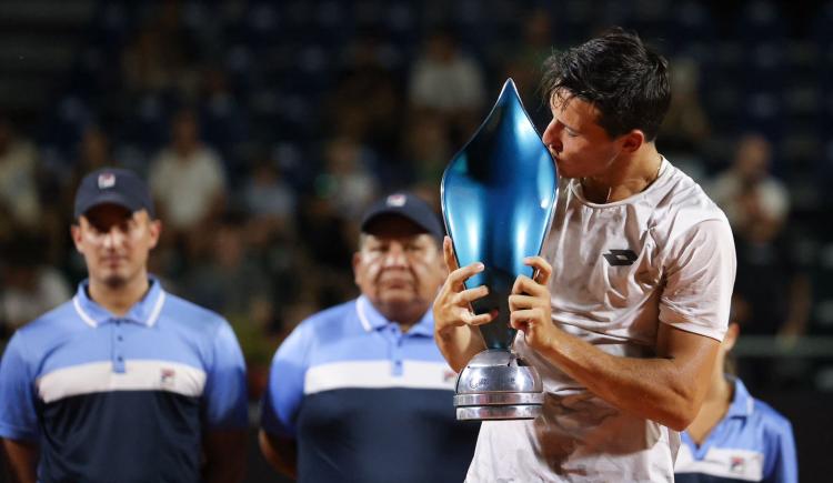 Imagen de Luciano Darderi, el gran campeón del Córdoba Open