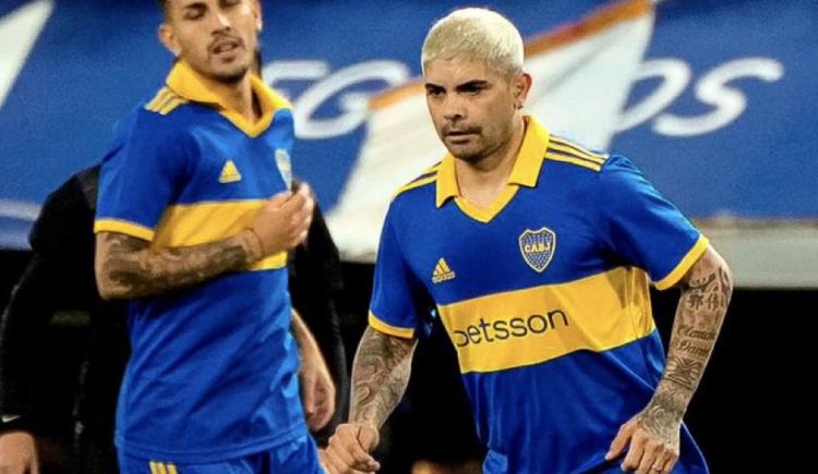 Imagen de Ever Banega se desvinculó del club árabe y se acerca a Boca